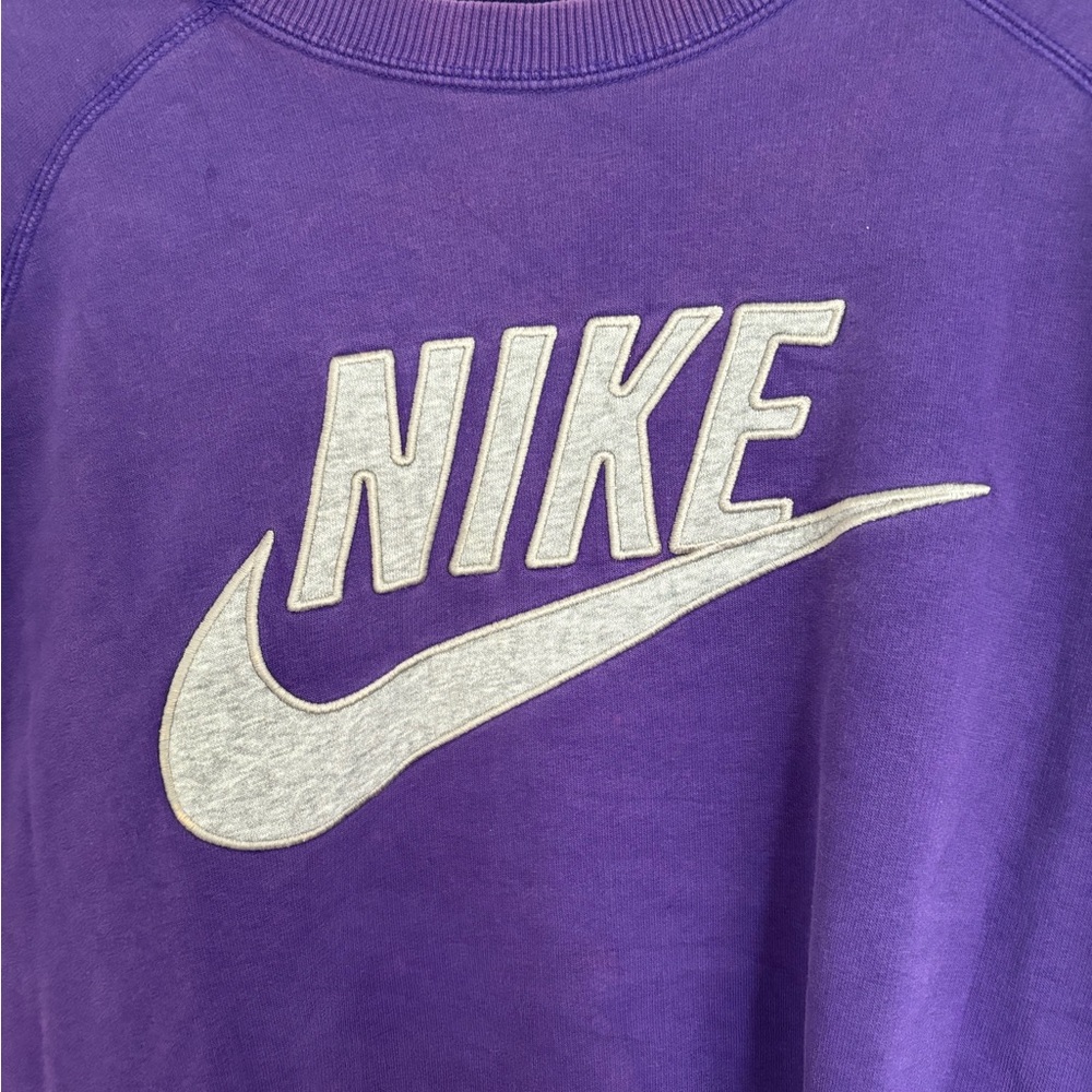 Vintage Purple Nike Sweatshirt